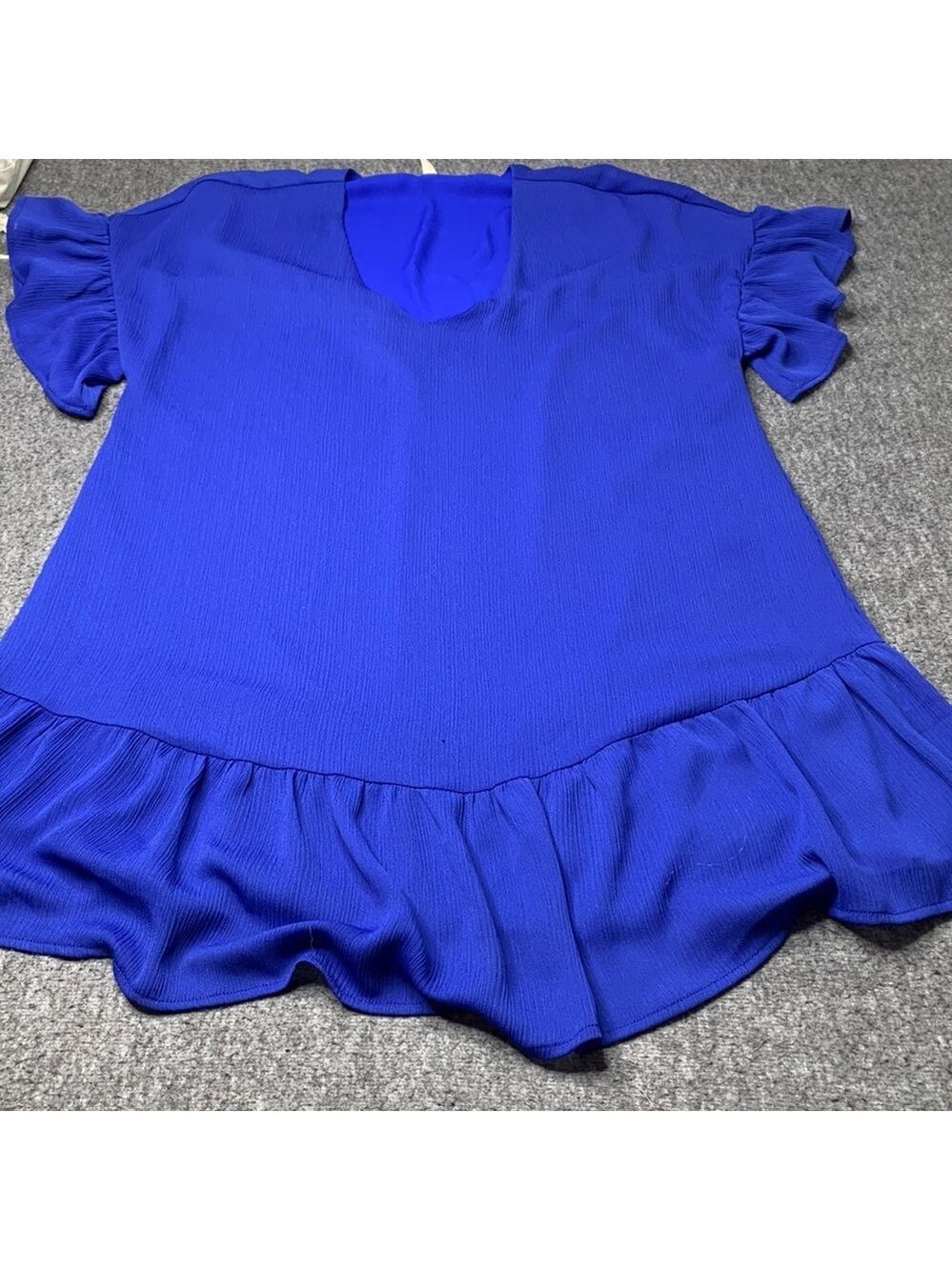 ❤️❤️Tyche Crinkle Solid Ruffle Tunic  Size Large